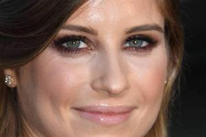 Cathy Hummels: Krank auf der Couch statt fit auf der Party