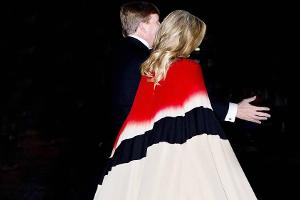 Top oder Flop? Königin Máxima mit Schleppenkleid