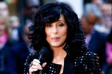 Cher kann singen und schauspielern Cher kann singen und schauspielern