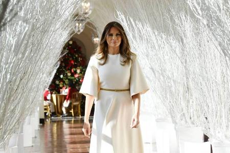 Melania Trump geht unter die Weihnachtsengel
