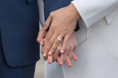 Das ist der Ring: Meghan Markle ist seit Kurzem mit Prinz Harry verlobt