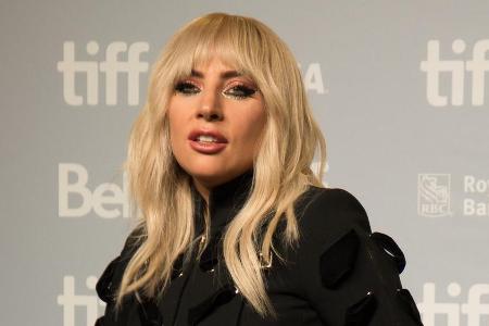 Lady Gaga schaffte es nicht zu den American Music Awards - aber fand dennoch einen Weg, im Rampenlicht zu stehen