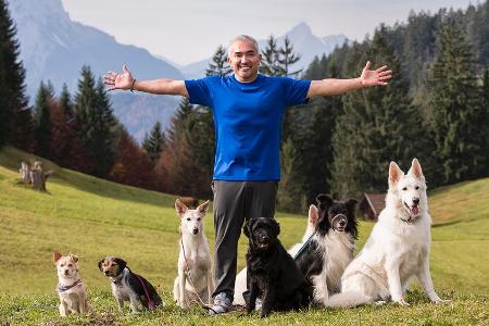 US-Star Cesar Millan beim Pressetermin im bayerischen Garmisch-Patenkirchen