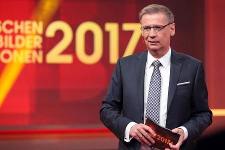 Günther Jauch präsentiert den Jahresrückblick von RTL