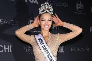 "Miss Universe": Krone und Schärpe gehen nach Südafrika