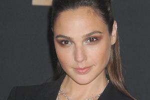 Gal Gadot macht "Wonder Woman"-Sequel nur ohne Brett Ratner