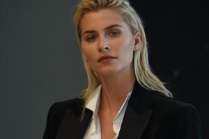 Sexy Dandy! So haben wir Lena Gercke noch nie gesehen