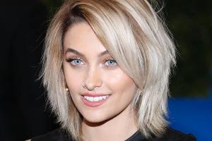 Paris Jackson: Oben ohne auf der Suche nach Spiritualität
