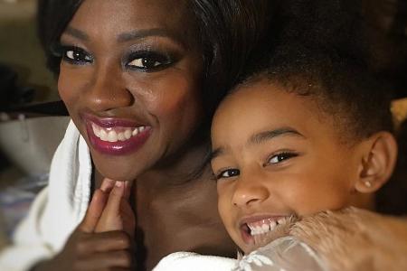 Viola Davis mit ihrer Tochter Genesis Viola Davis mit ihrer Tochter Genesis