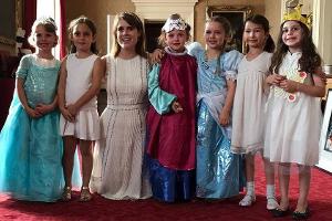 Wie eine Prinzessin: Harper Beckham feiert 6. Geburtstag