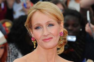 J. K. Rowling: Unveröffentlichtes Manuskript als Kostüm im Schrank