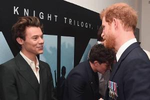 Fans flippen aus: "Dunkirk"-Premiere mit Harry Styles und Prinz Harry