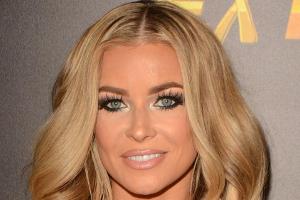 Carmen Electra: Ein Stalker behauptet, ihr Verlobter zu sein