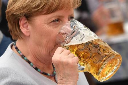 Auf ein Bier und eine Bratwurst mit Bundeskanzlerin Merkel? Das könnten sich viele Deutsche gut vorstellen