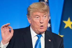 Trump und Transgender: Wieder hagelt es Kritik von allen Seiten