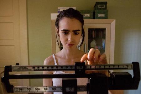 Lily Collins spielt in 