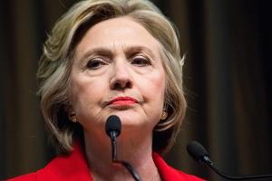 Hillary Clinton kündigt Enthüllungsbuch über die Wahl an