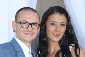 Nach dem Tod von Chester Bennington: Das Drama um seine Familie