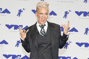 Pink veröffentlicht neue Single "Beautiful Trauma"