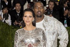 Endlich offiziell: Kim Kardashian freut sich auf Familienzuwachs