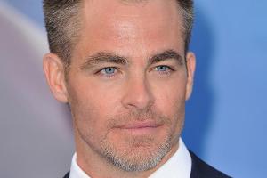 Vom Weltraum in die Politik: Chris Pine mimt Robert F. Kennedy