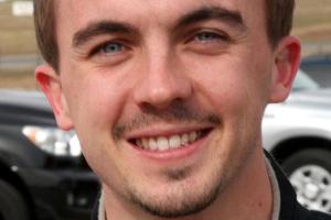 Hatte während seiner Zeit als Rennfahrer einen schlimmen Unfall: Frankie Muniz