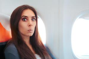 Per Billigflieger in die Ferne: Das gilt es zu beachten