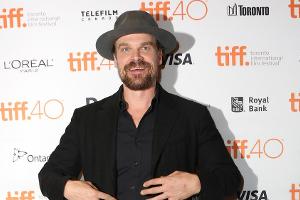Erstes Foto von "Stranger Things"-Star David Harbour als "Hellboy"