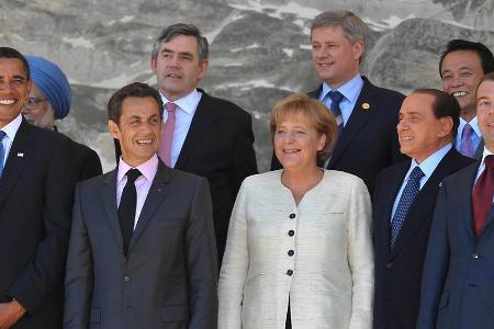 Angela Merkel hat sich schon mit vielen männlichen Staatschefs auseinandergesetzt