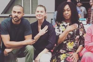 Knien gegen Trump: Auch die "Grey's Anatomy"-Stars setzen ein Zeichen