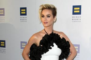 Katy Perry wünscht allen Fans "Bon Appetit"