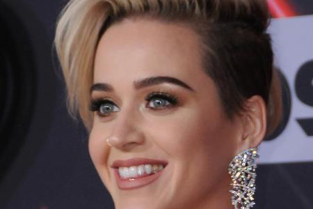 Katy Perry ließ sich für ihren Hairstyle von Miley Cyrus inspirieren