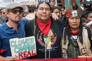 Leonardo DiCaprio protestiert vor dem Weißen Haus gegen Klimawandel
