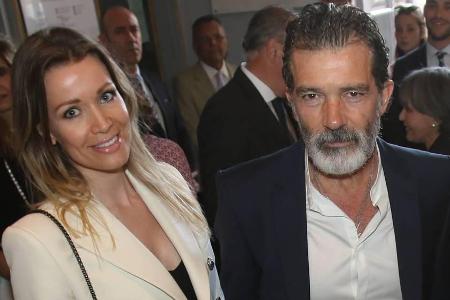 Antonio Banderas und seine Freundin Nicole Kimpel am 2. April in Malaga