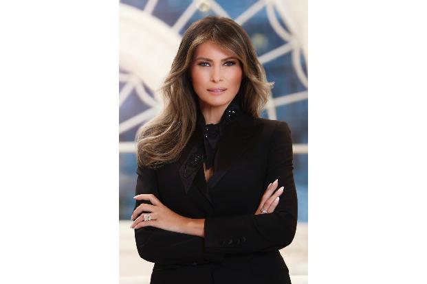 Photoshop oder nicht Photoshop - das ist bei Melania Trumps offiziellem Porträt die Frage