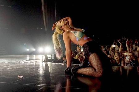 Britney Spears gibt auf der Bühne alles