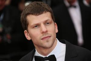 Jesse Eisenberg ist Papa geworden