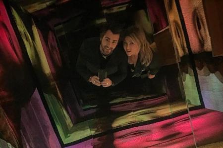 Jennifer Aniston und Justin Theroux im Louvre in Paris