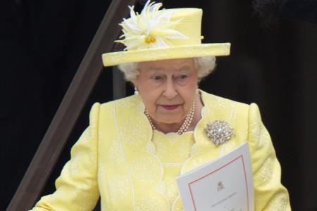 Steigt Queen Elizabeth II doch früher als erwartet von ihrem Thron? Steigt Queen Elizabeth II doch früher als erwartet von ihrem Thron?