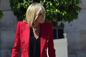 Diesem Modelabel ist Brigitte Macron verfallen