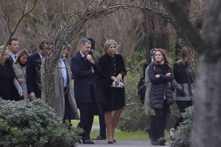 Königin Máxima unter den Trauergästen in Argentinien
