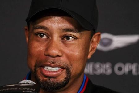 Tiger Woods wandelt auf Solopfaden