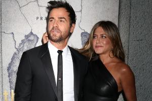 Streit im Badezimmer? Justin Theroux stiehlt Jennifer Anistons Shampoo