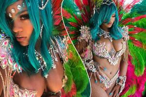 Wow! Rihanna feiert im sexy Karnevals-Kostüm