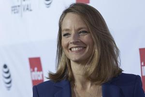 "Black Mirror": Jodie Foster führt in Staffel vier Regie