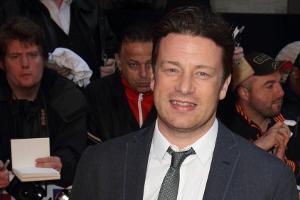 Jamie Oliver bietet sich als Koch für Prinz Harrys Hochzeit an