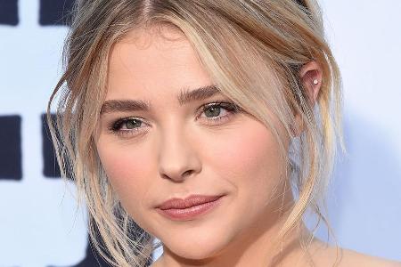 Herschmerz und Druck von der Öffentlichkeit: Chloe Grace Moretz hatte kein leichtes Jahr Herschmerz und Druck von der Öffentlichkeit: Chloe Grace Moretz hatte kein leichtes Jahr