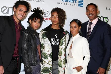 Will Smith mit seiner Familie bei einer Veranstaltung