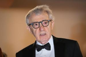 Woody Allen: Adoptivtochter Dylan Farrow fordert seinen Untergang