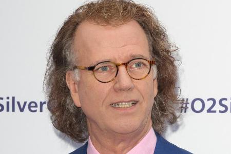 André Rieu ist sehr erfolgreich als Violinist, Orchesterleiter, Arrangeur und Musikproduzent